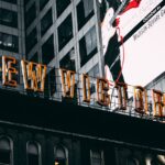 reklama zewnętrzna na dachu budynku